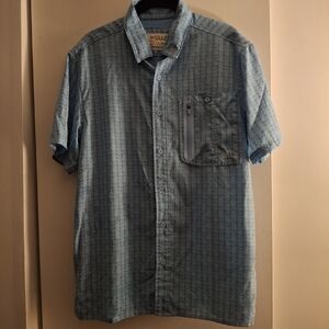 GILLZ Men's Light Blue Casual Button Down Shirt with Squiggly Line Detail